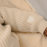 Sweter w kolorze czystej bieli „Whisper White”